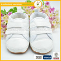 2016hot vente de chaussures de toile en plaine blanc en gros style nouveau style de bébé en caoutchouc chaussures nouveau style